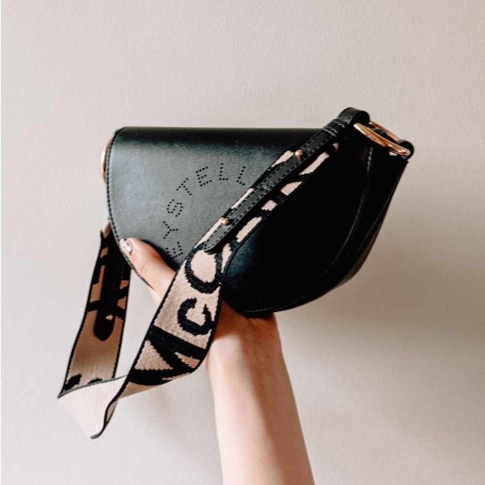 Stella McCartney Black Half-Moon Shoulder Bag - Picture 2 of 16